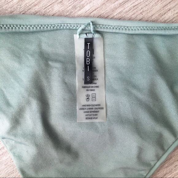 TOBI • Jade Bikini Set - Picture 4 of 7